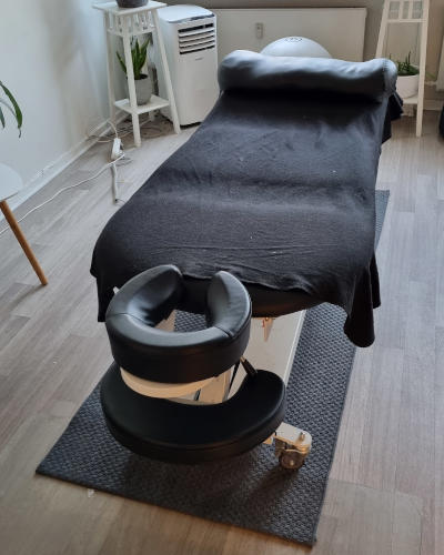 Massagebriks hos Kjærby Massage